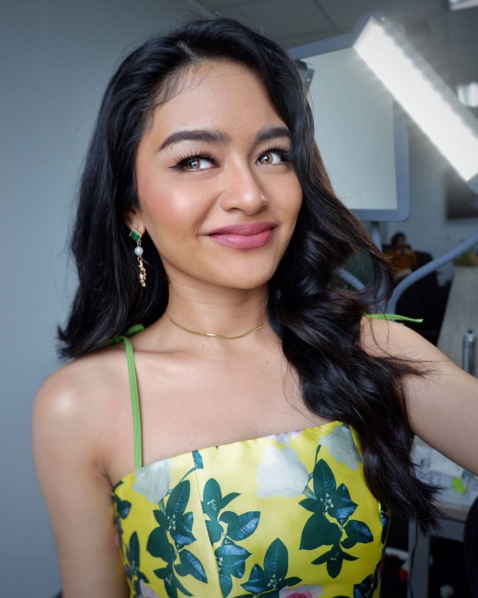 mvnelooks's tweet photo. Vivoree for ASAP Natin 'To
makeup by maecaps
styled by van mercado

VIVOREE SA HIH YSAYembly https://t.co/LdvmuZER4t