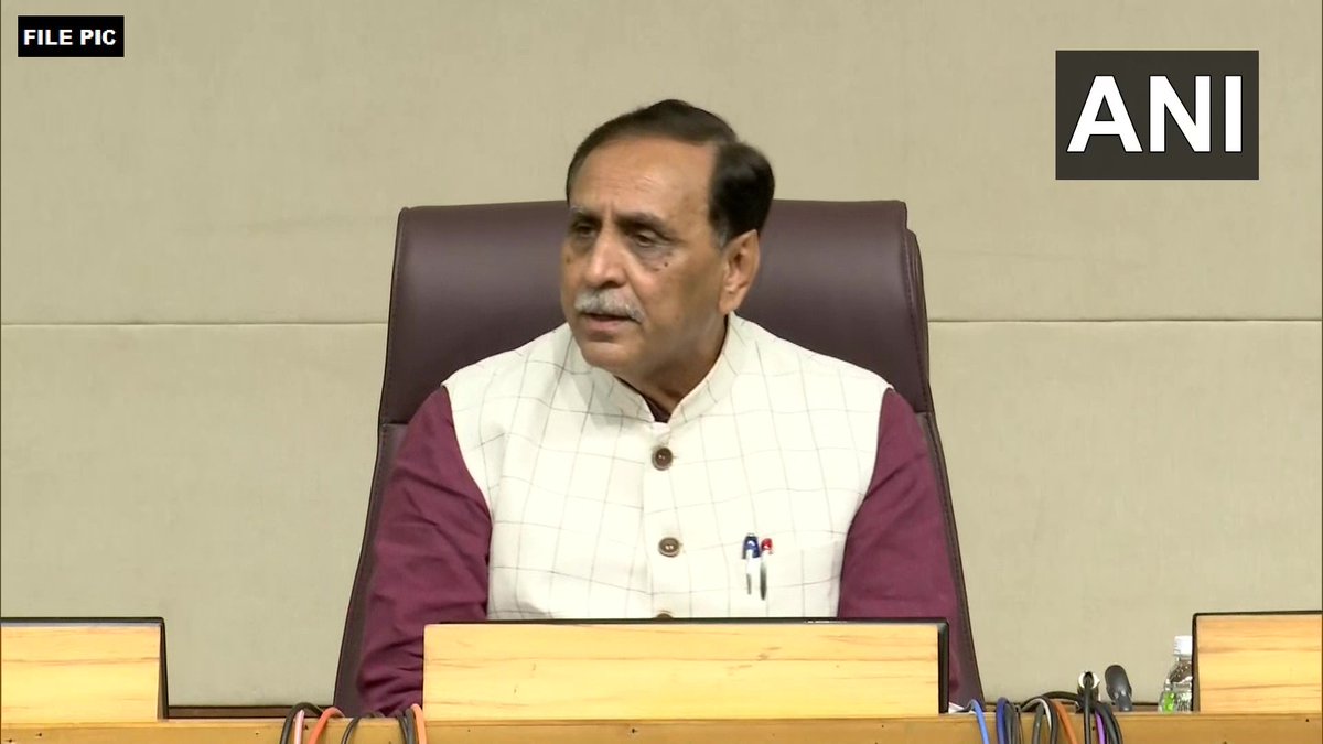 timesofindia's tweet image. I express my condolences to the patients, doctors and hospital staff who lost their lives in the fire accident at Bharuch Hospital. The state government will provide assistance of Rs 4 lakh to the families of each of the victims of the accident: Gujarat CM Vijay Rupani