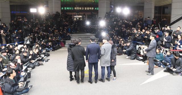 This thread is an important summary of all the previous hearings in Seungri's trial and contains the relevant information in Seungri's case  #StopLyingAboutSeungri  #ScreamOutForSeungri