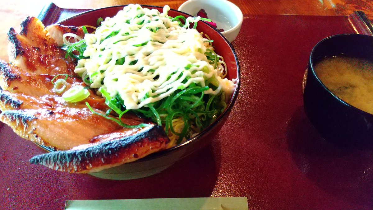みんなの こまい 丼 口コミ 評判 食べたいランチ 夜ごはんがきっと見つかる ナウティスイーツ