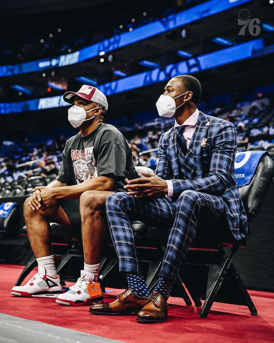 No. 2: So, it's actually DeVonta Smith again, but this time the outfit he wore to the Eagles' facility and a 76ers game. I mean, come on, did he major in fashion design? Like, if he plays half as well as he dresses, I'm expecting 10 Super Bowls headed to Philly. (peep Jalen)