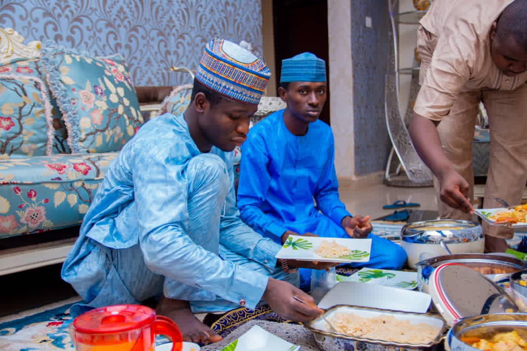 MallamMuhammad7's tweet photo. couple of days ago, was a pleasure and privilege for me to be invited and hosted By our Sheikh, Upright Gentleman, star raising islamic scholar in Nigeria and role model Dr Jabir Sani Maihula @JabirSaniMaihul https://t.co/0TVs1nH7Xf