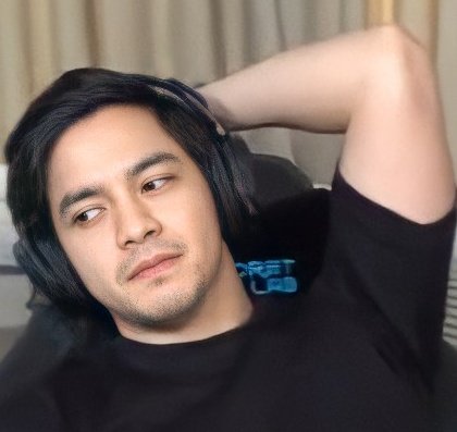 KermitDaPrague's tweet photo. enhance natin ng onti

@aldenrichards02 
#ALDENxROConcerto
ALDEN RICHARDS 
ALDEN HashtagBLESSED
#ALDENRichards https://t.co/4nw775vV3j