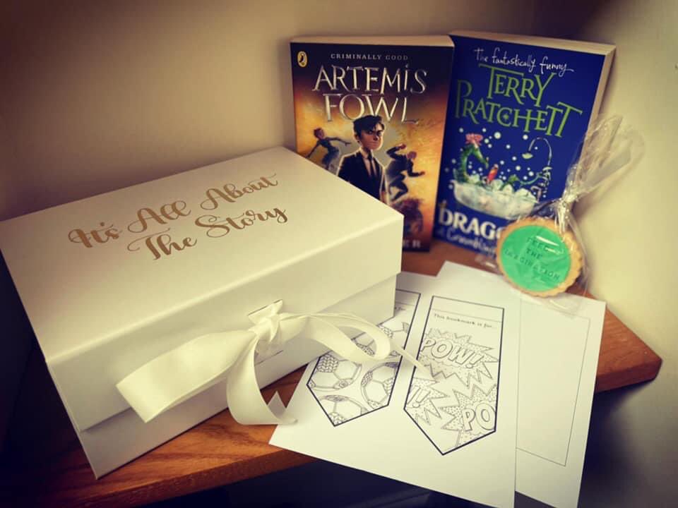 lambs2lionagent's tweet photo. Our Stunning gift #Bookbox for 7-11 and 12-14+ year olds are now available from our shop. #itsallaboutthestory #bookbox #perfectgift #feedtheimagination https://t.co/5VnuOYyZKH