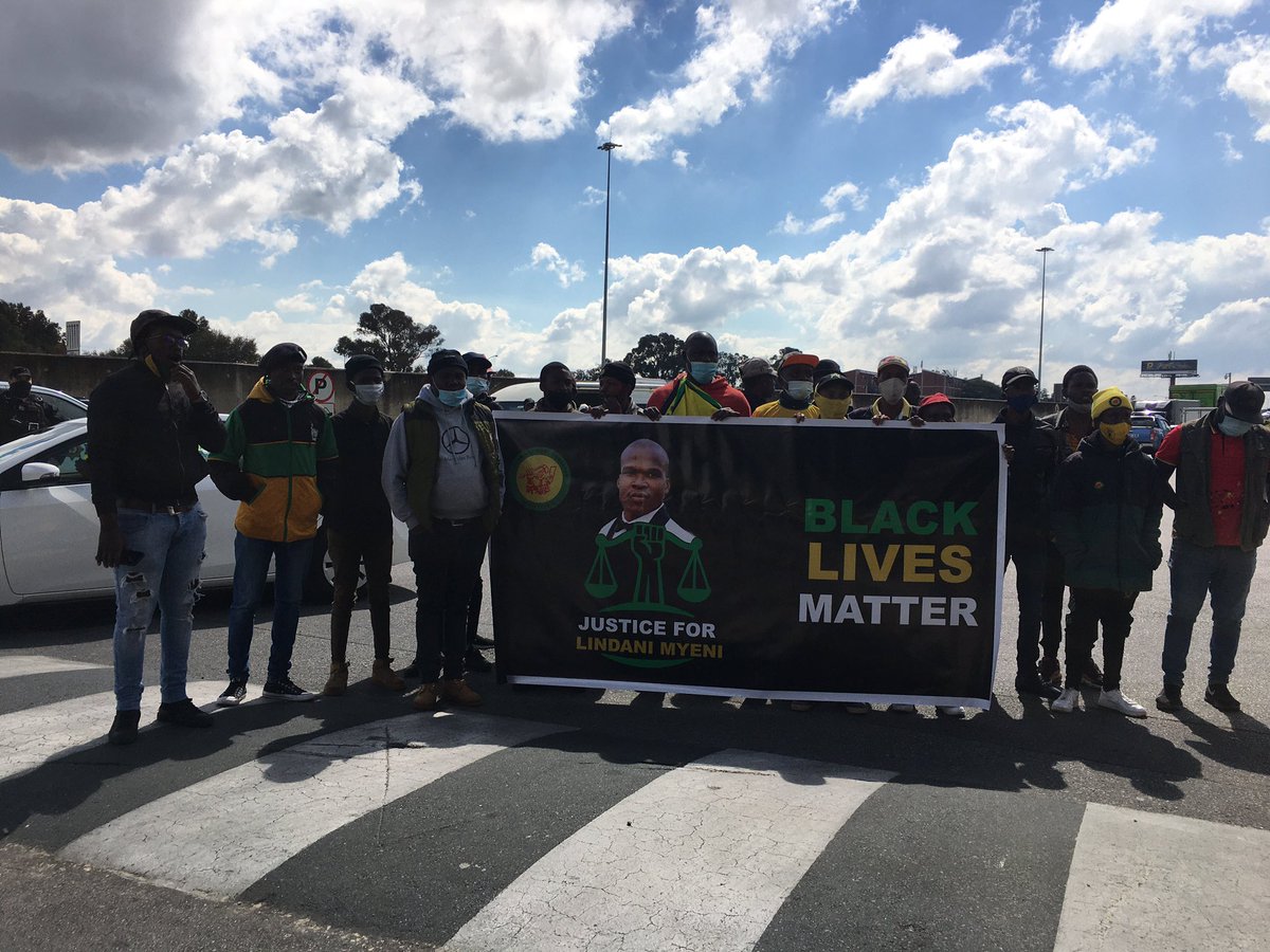 Members of the ANC NYTT are at the Airport to receive the body of Lindani Myeni who died at the hand of the police in Hawai on the 14th of April this year. #sabcnews #LindaniMyeni