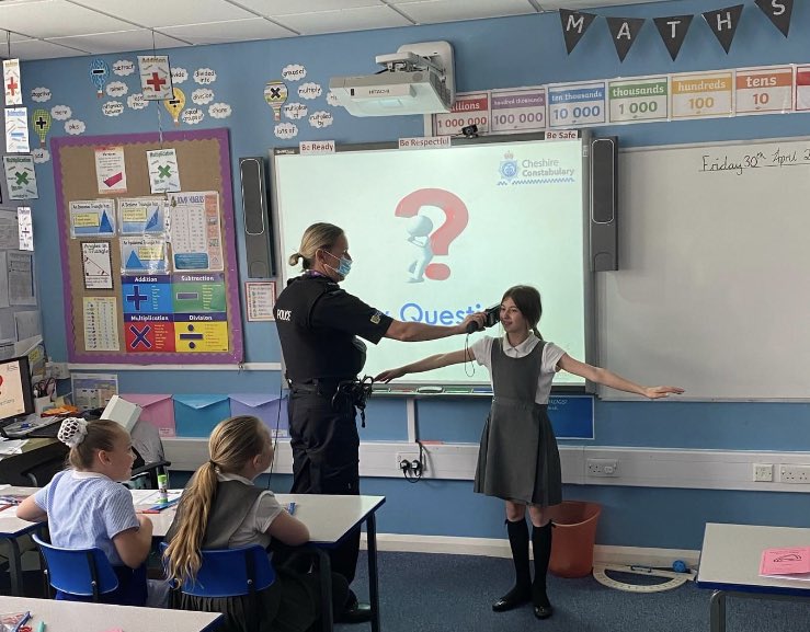 Thank you again to ⁦<a href="/cheshirepolice/">Cheshire Police</a>⁩ for visiting ⁦<a href="/RASCofEPrimary/">All Saints C of E Primary School</a>⁩ yesterday. Y5/6 learnt a lot about Operation Sceptre with Suzi Williams about the dangers surrounding knife crime.