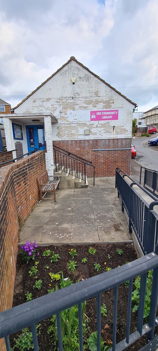 HAPP1066's tweet photo. Ore Community Library reopens today, almost 3 years after its closure!
https://t.co/2EuJDslQwy https://t.co/HN2kRUlz5q