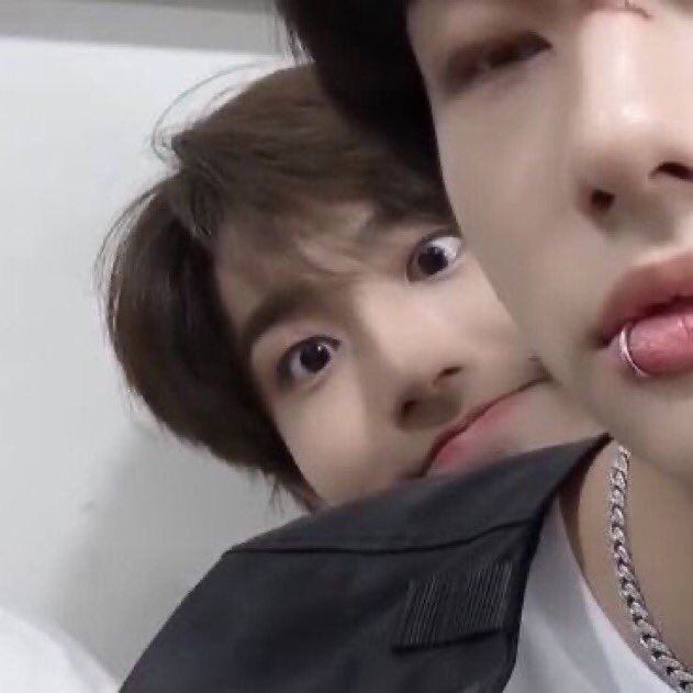 ft. hwang hyunjin