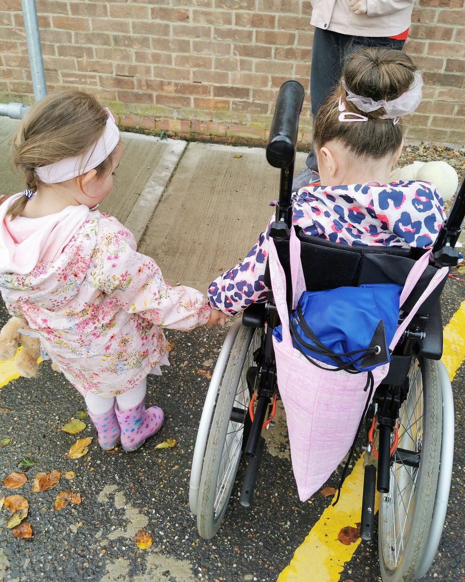 HarperHelpers's tweet photo. "Having friends who hold your hand through the difficult times in life is something you should always hold on to." 💚

#cerebralpalsyawareness #cerebralpalsy #cplife #cpwarrior #ourlittlefighter #nevergiveup #bethechange #strong #inspiration #bestfriends #inclusion #wheelchair https://t.co/Jgq48awi1s