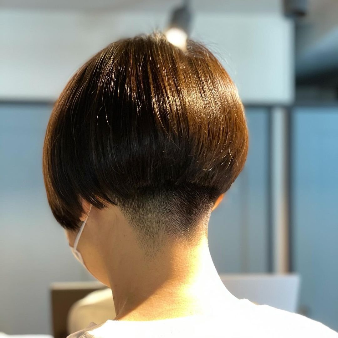 wertz41's tweet image. #shortbob #bobhaircut #bobhairstyle #aline #alinebob #undercut #nape #napeundercut 
#スタッフ募集
#アシスタント募集
#スタイリスト募集