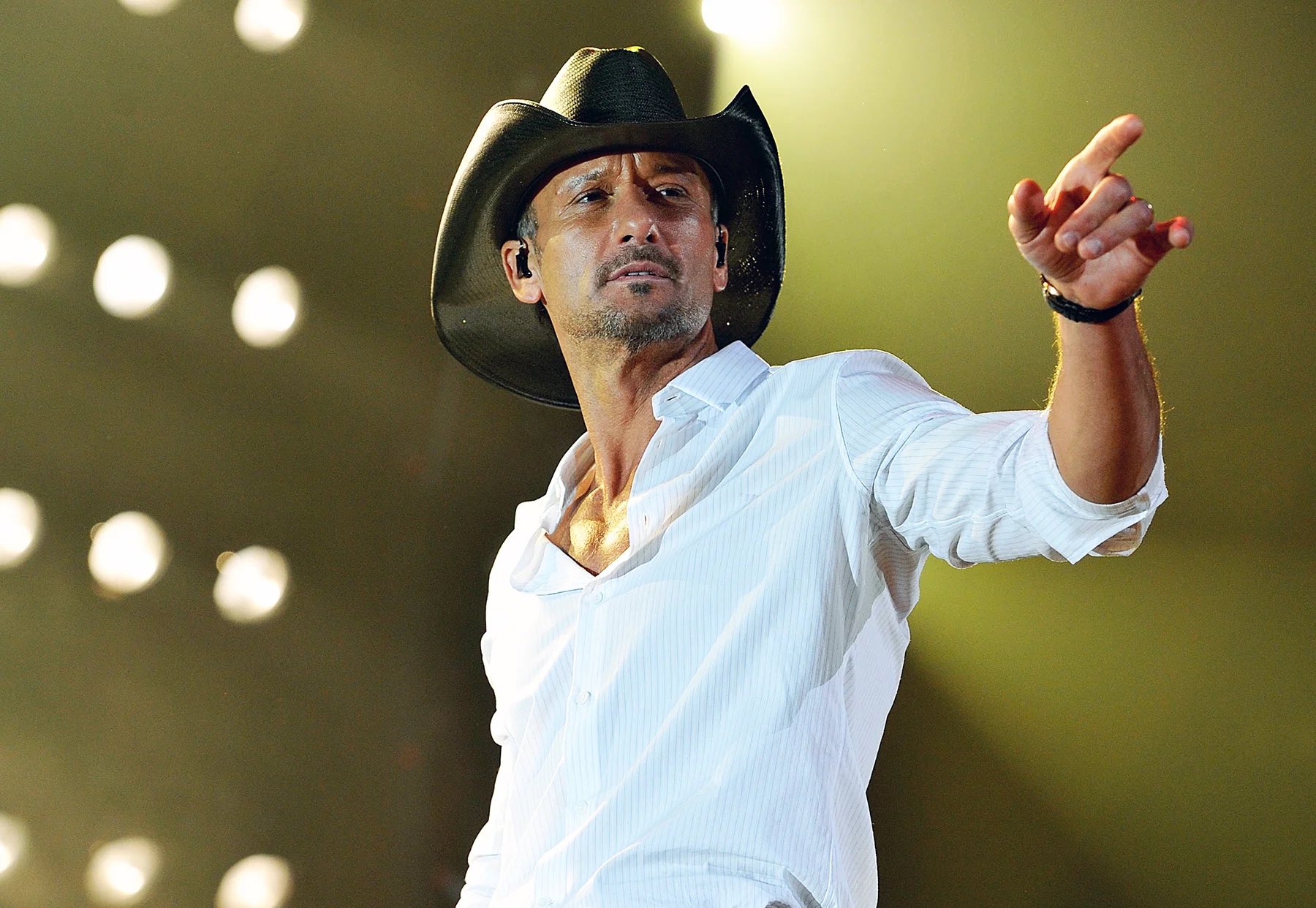 Happy 54th birthday Tim McGraw   