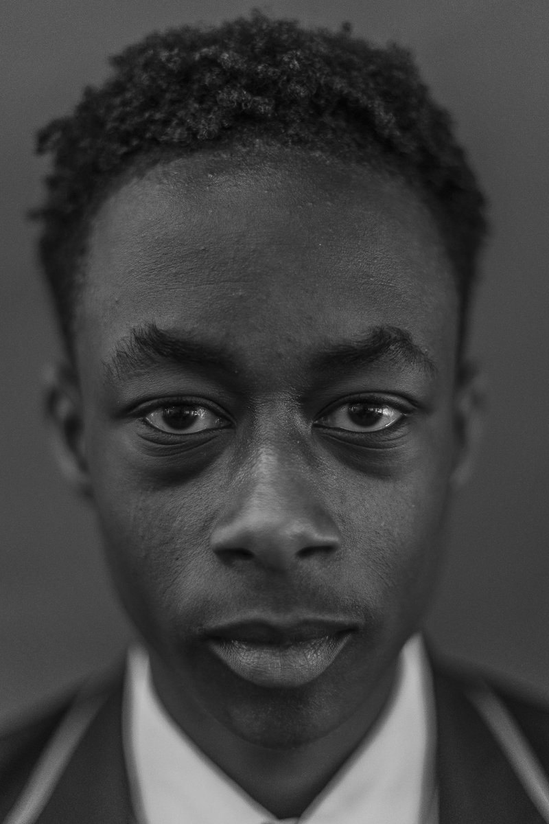 universoulbrand's tweet image. How it starts v How it ends 😊👊🏿. The process of modelling vulnerability fir young black boys in a bid to empower them to embrace it in themselves is a core mission of my S.M.I.L.E-ing Boys project. This young king is a true leader #blackboyjoy #masculinity #smilingboys