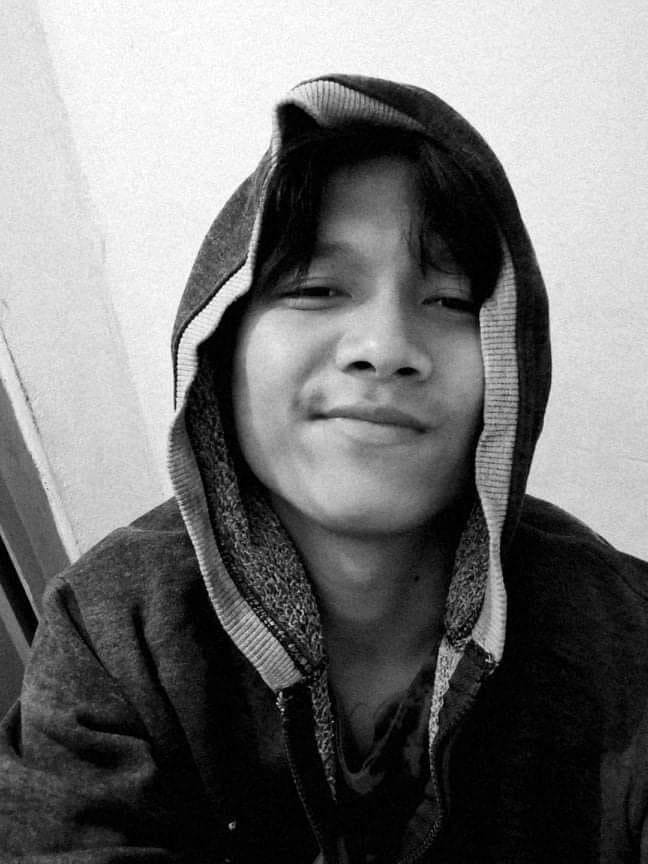 thn_moe's tweet photo. Ko Pyae Phyo Aung and Ma Su Myat Yee Mon were abducted by terrorists in 16/1 ward, Thingangyun tsp, Yangon around 3:00 am. Both are now being detained in YanKin police office.
#ReleaseTheDetainees 
#May1Coup 
#WhatsHappeningInMyanmar https://t.co/gK0afjWiUZ