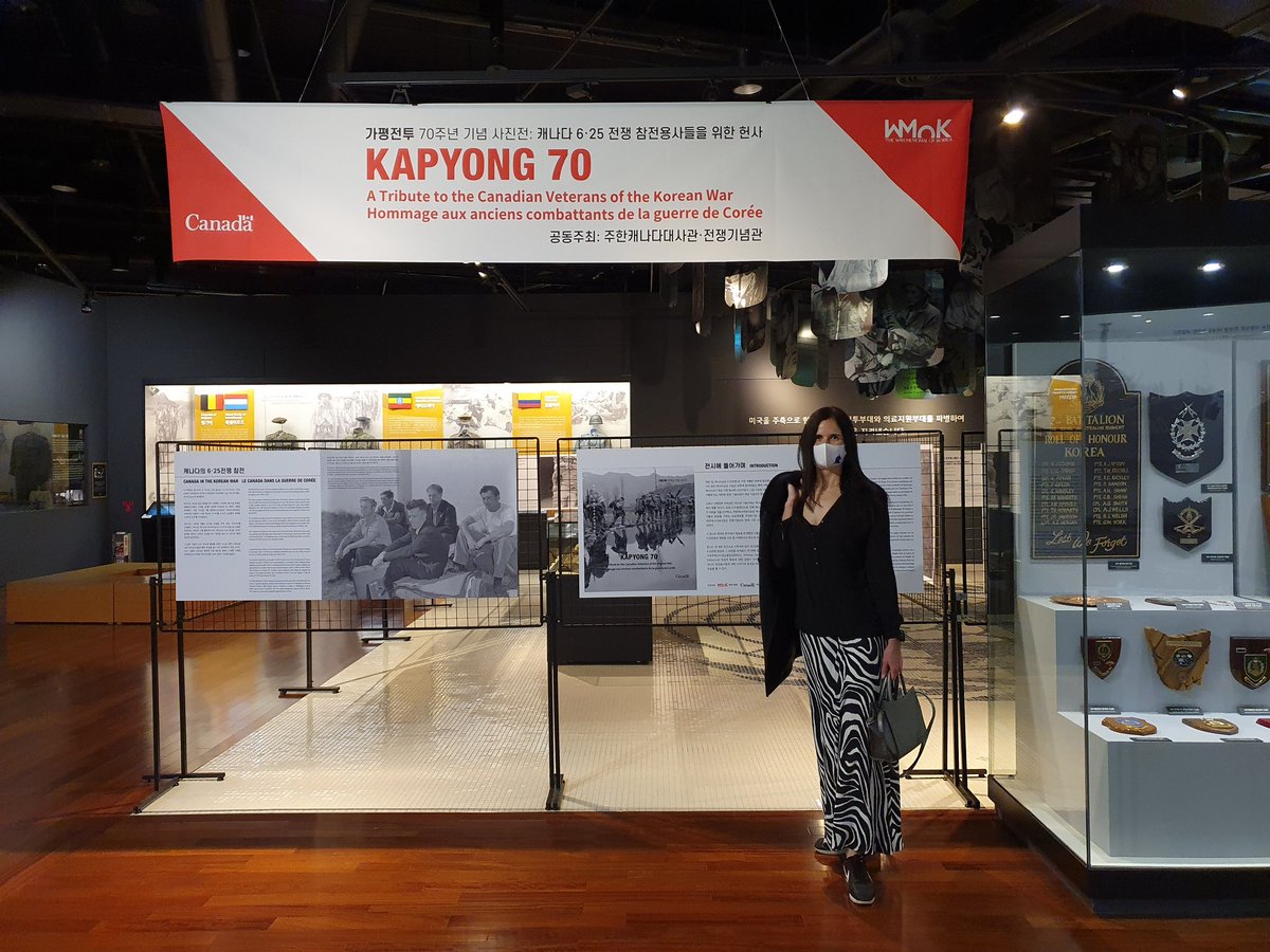 Very glad to see Korean families visiting the @CanEmbKorea photo exhibition on the #BattleOfKapyong and #CanadianVeterans at the Korean War Memorial on this rainy Saturday #Kapyong70 #LestWeForget