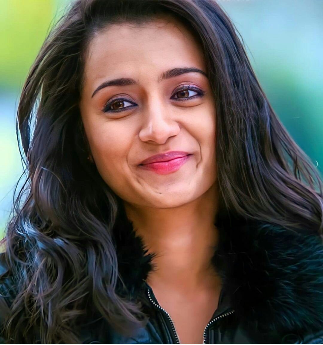 E0SzO5fXoAIxivx?format=jpg&name=medium