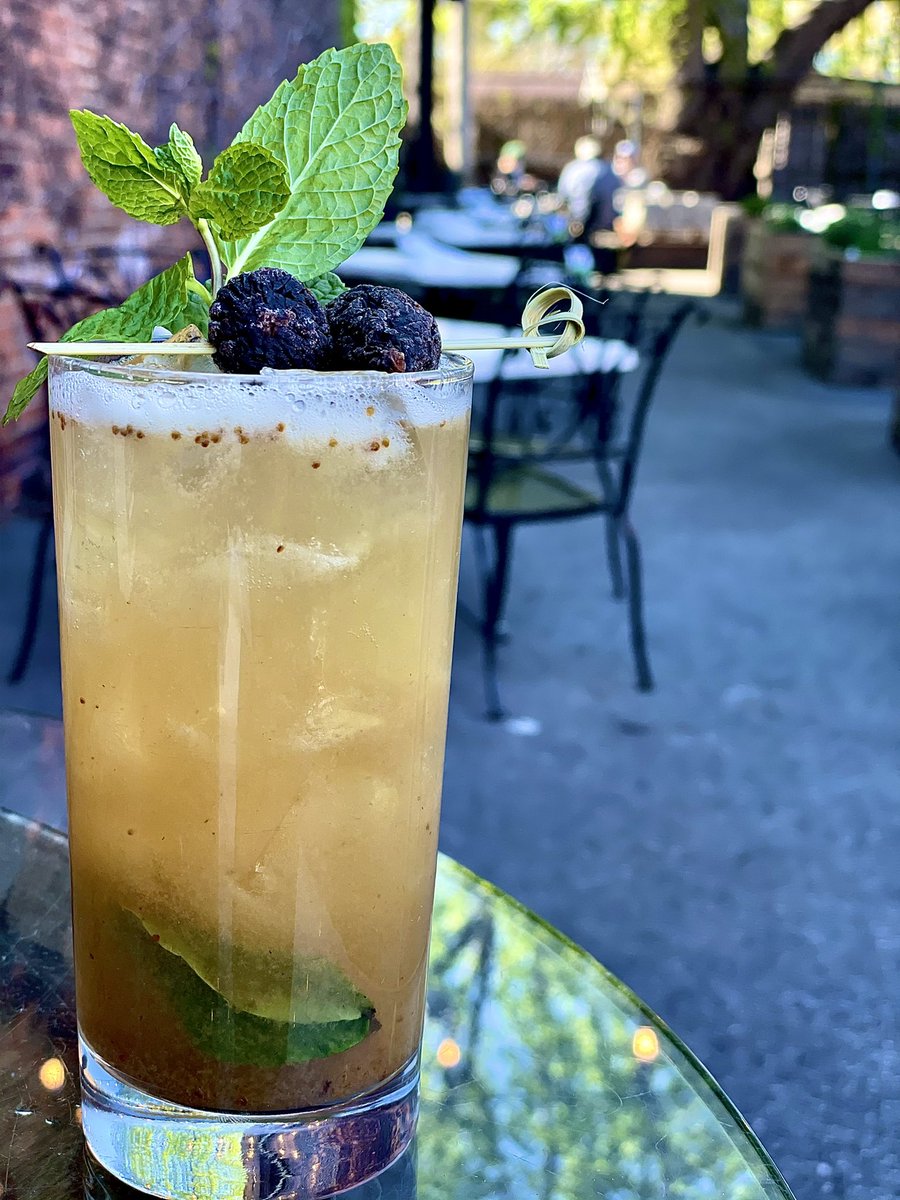 Astoria Cafe Market tweet media