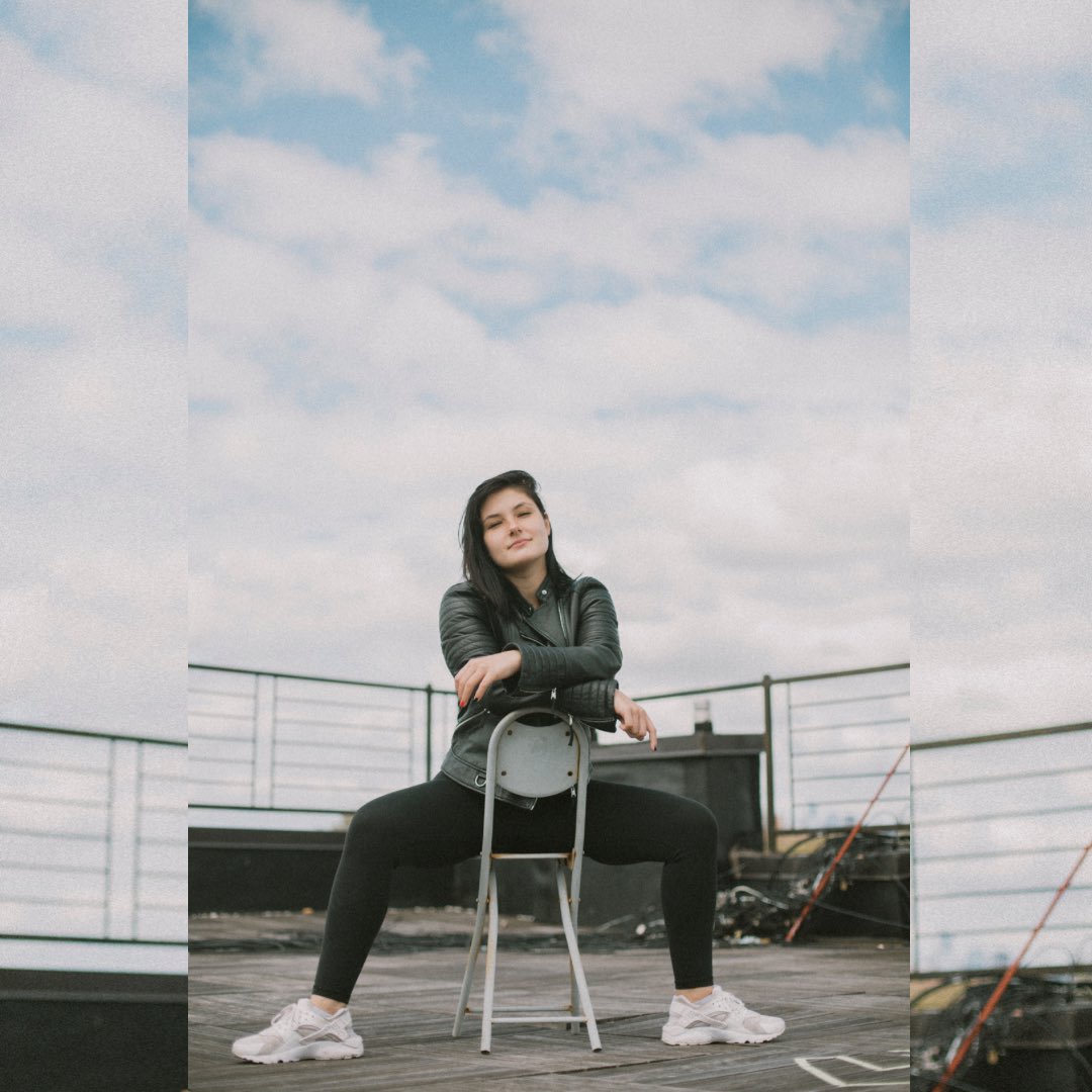 alessia tweet media