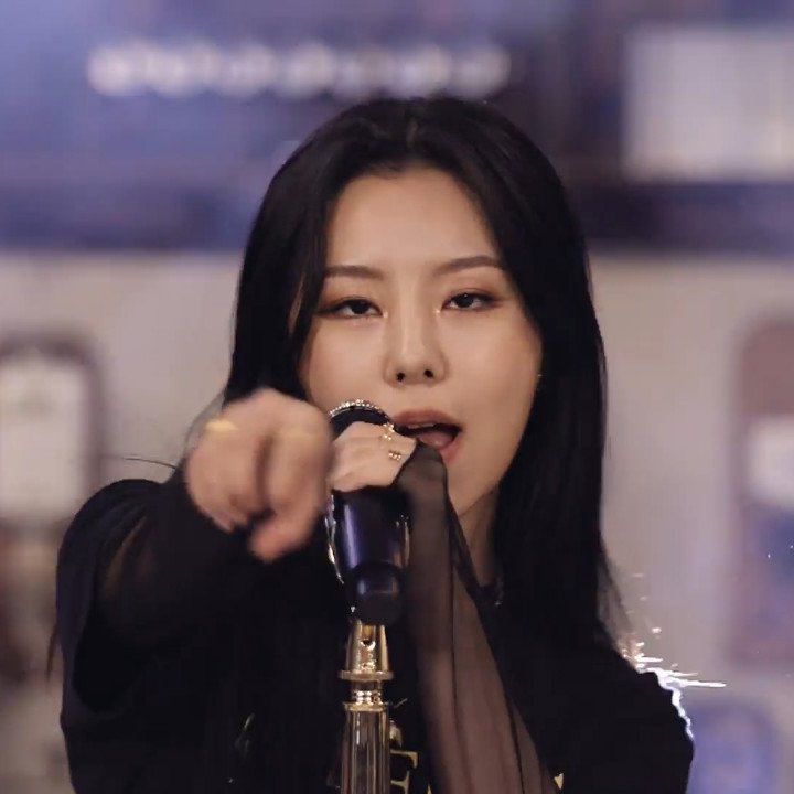 elimoo30's tweet photo. I really enjoyed the show,what a great performance.
Mamamoo never disappoint us π₯Ίπ
Thank you @RBW_MAMAMOO for wonderful and unforgettable performance. Thank you again @MamamooPH #GlobeMAMAMOO #MAMAMOOLiveNow #reinventday2 https://t.co/Ih1nq0RLvd