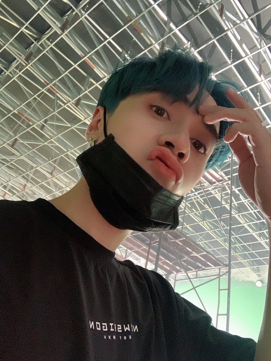 QH_MasterD's tweet photo. Cùng giữ gìn sức khoẻ nha Muzik ơi 😷 https://t.co/4QabA50nKd