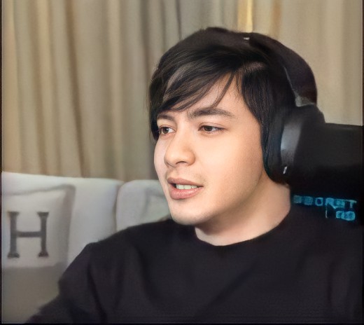KermitDaPrague's tweet photo. medyo nilinawan na version

ctto @Zyrn_GL

@aldenrichards02 
#ALDENxROConcerto
ALDEN RICHARDS 
ALDEN HashtagBLESSED
#ALDENRichards https://t.co/N5SNpVyETs