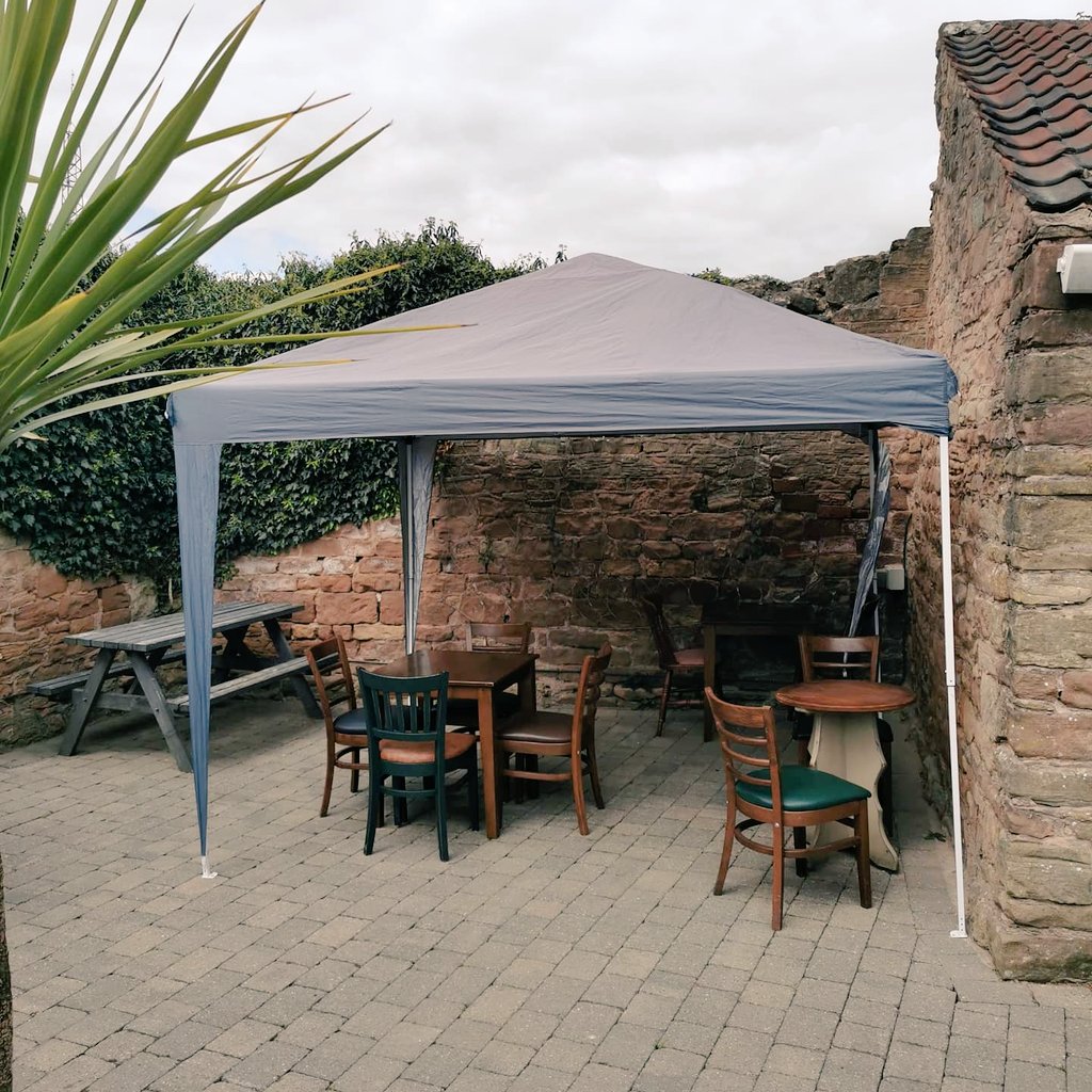 Ideally we would be using the Gazebo and parasols for shade but they are pretty handy for the all weather this weekend 🌤️⛅🌥️🌦️🌞☀️
#happybankholidayweekend #beergarden #sunterrace #courtyard #properpub #familyfriendlypub #familyfriendly #dogfriendly #craftbeer #craftkeg  #