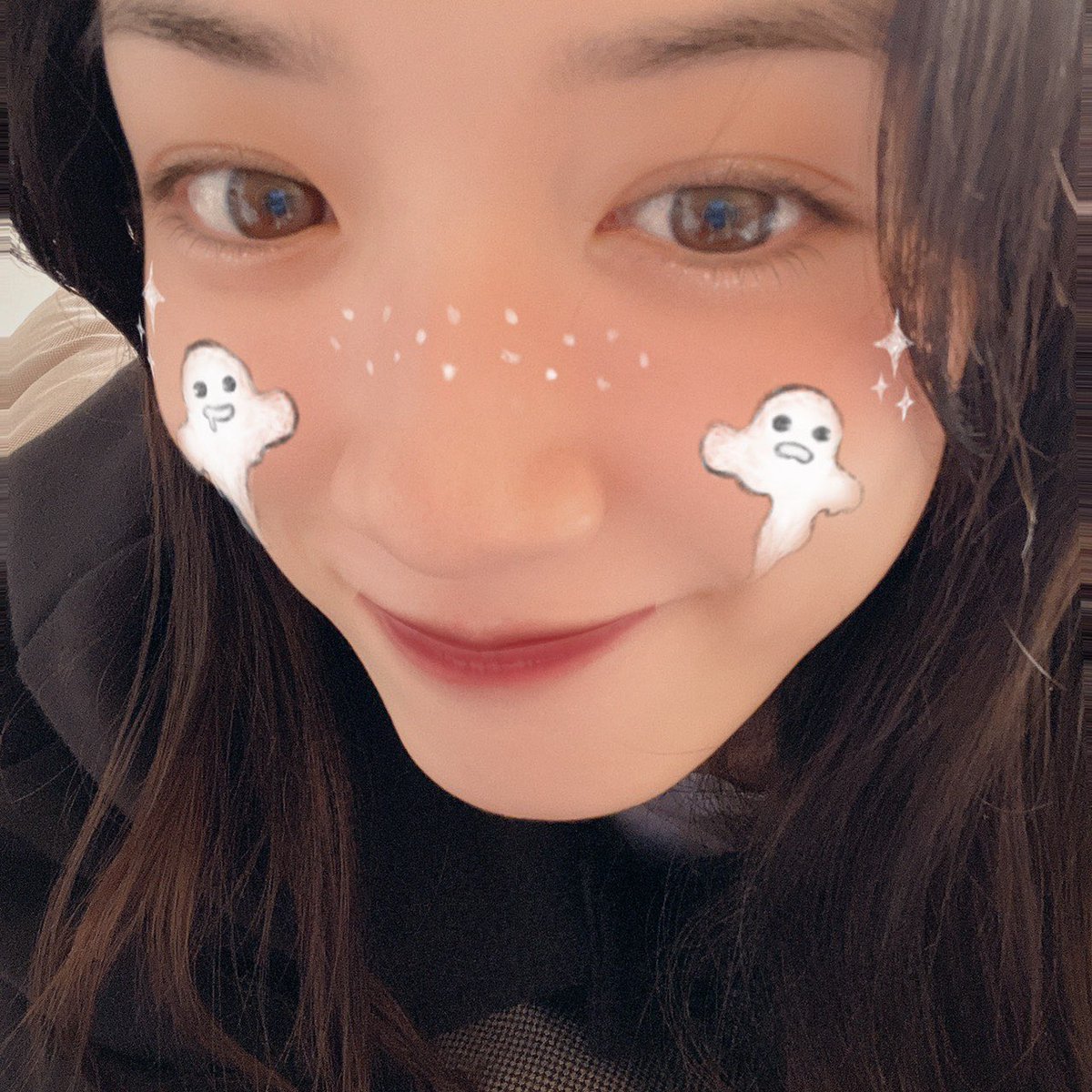 すっぴんで撮っても 綺麗にメイクしてくれるアプリにうきうきしました