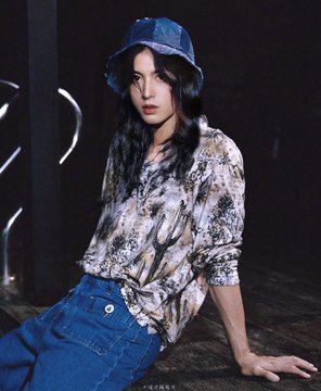 E0TP-FtVgAk7f0u?format=jpg&name=360x360