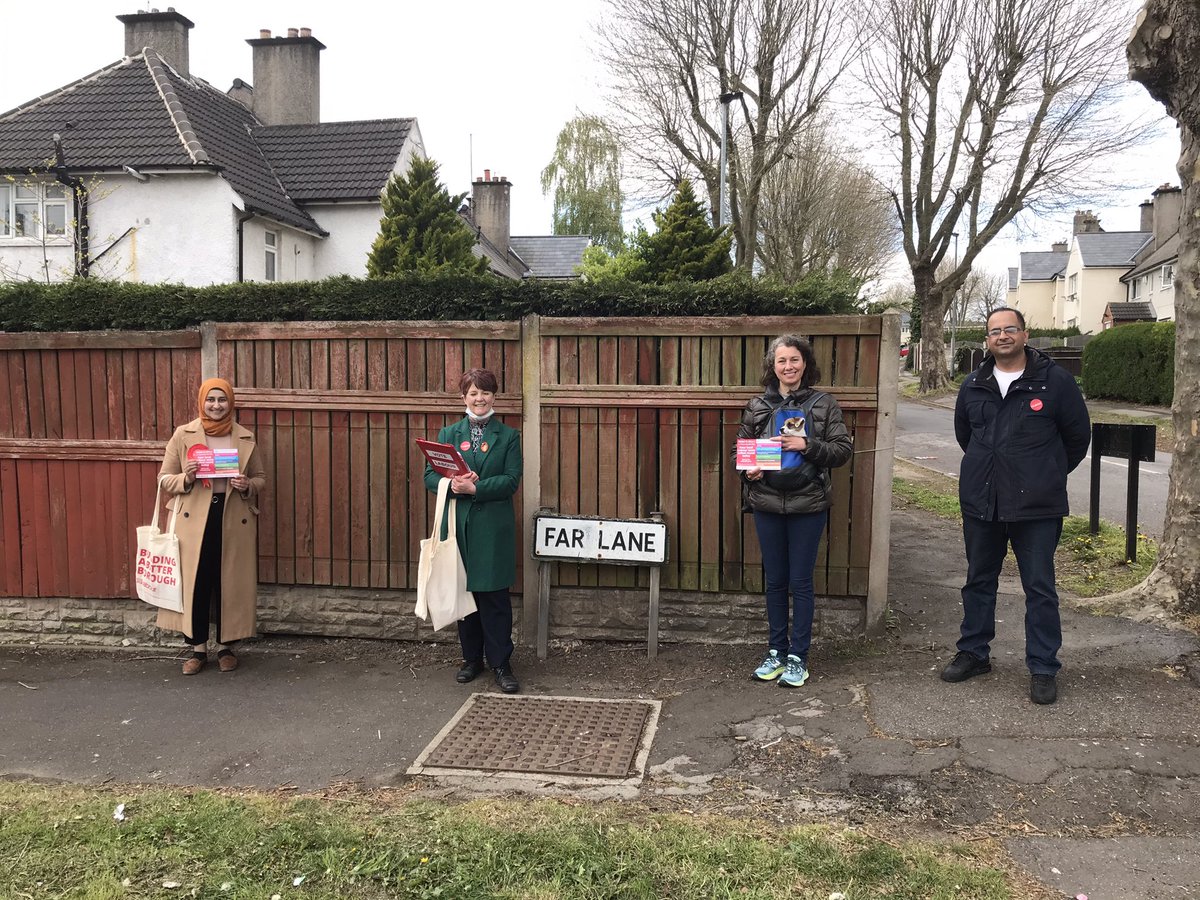 We’ve had a great morning out speaking to voters in Herringthorpe and East Dene, #rotherhameastward. Thanks to <a href="/SarahChampionMP/">Sarah Champion</a> (not forgetting Fred the dog) for joining us. <a href="/LabourRotherham/">Rotherham Labour</a>