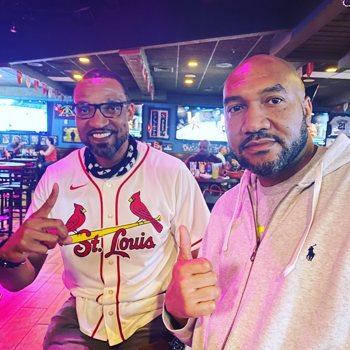 MoSpoon's tweet photo. #AboutLastNight Hadn’t been out in a while but @chriscarrawell was in town.  Chris was the first kid from St. Louis to get a ship to Duke. He now is an assistant coach there. Keep making St. Louis Proud! #StLouis #Duke #StlLegend #StlEagles #Flyhigh 🦅 https://t.co/uGq6uJbbmH