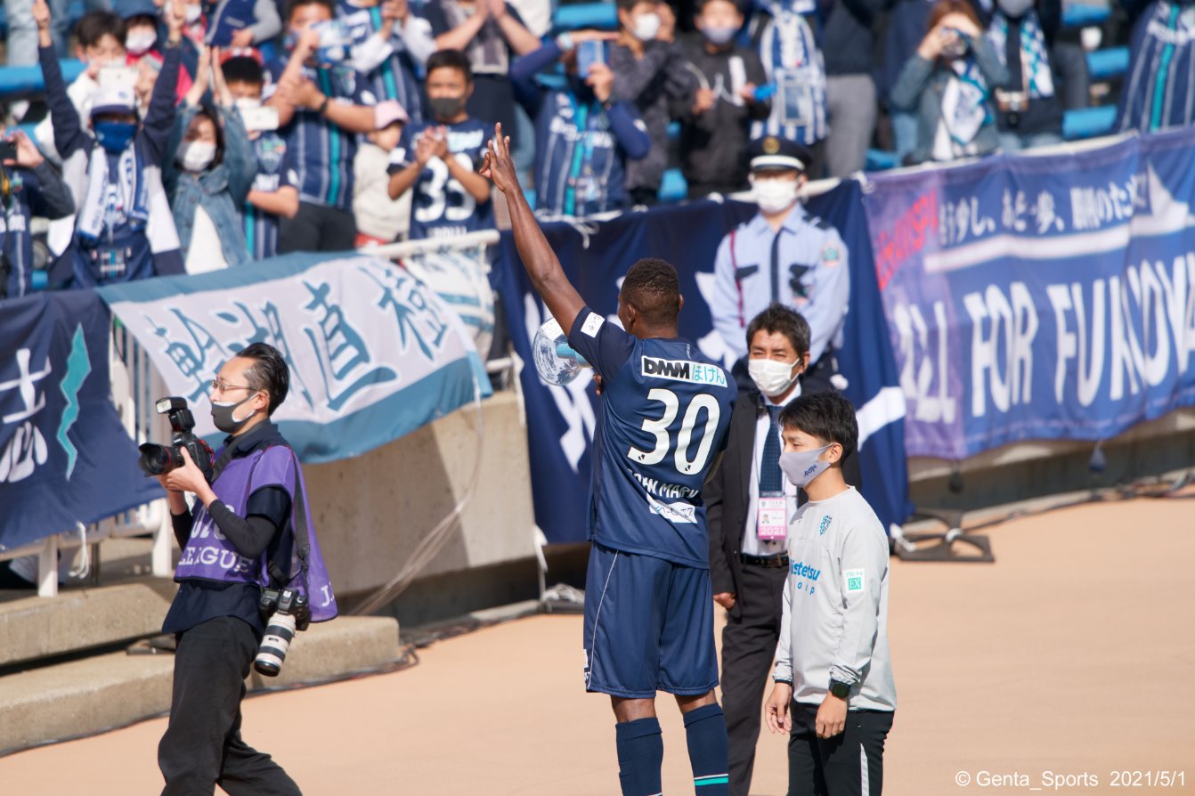 博多の森のジェン太郎 21 05 01 ホーム浦和レッズ戦 ジョンマリと山本通訳の博多手一本 ジョンマリ アビスパ福岡 Avispa アビスパ福岡vs浦和レッズ T Co K4f5jycctk Twitter