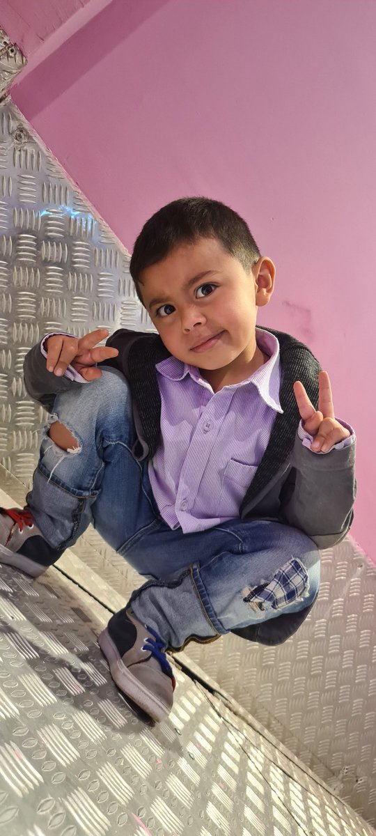 Hola amigos yo soy más juicioso