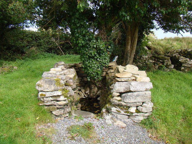 Patterns (Deasil) visited graveyards in specific order on certain Sundays. Older versions included visiting a Sacred Well & walking around it a certain number of times in a clockwise direction. This is a folk memory of pre-Christian practise & recognition of the god of the well.