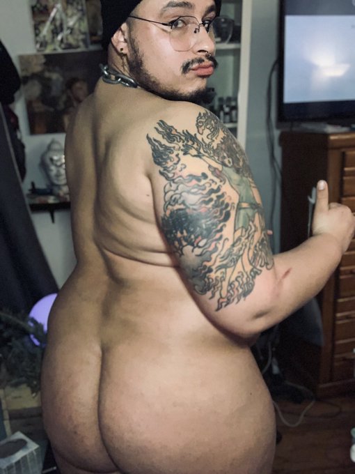 Attn NYC folks: Ty&rsquo;s, a queer institution and iconic West Village bar, is reopening today!!! I&rsquo;ve had