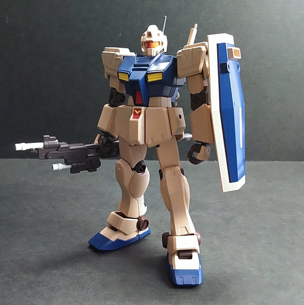 fleer5922's tweet photo. #バンダイ HGUCジム改完成。トリントンカラー。全塗装素組み。肩部と武器を戦絆から流用しUC登場のジムⅡに準じたセミストライカー装備とした。#早作りGW2021 にて約7時間で完成。ABS関節は難有りもスタイルは良い。何故か劇中未登場の憂き目、イフリート戦は本来ジム改の仕事だろう。#完成品 #UCLO https://t.co/DMaT14gMET