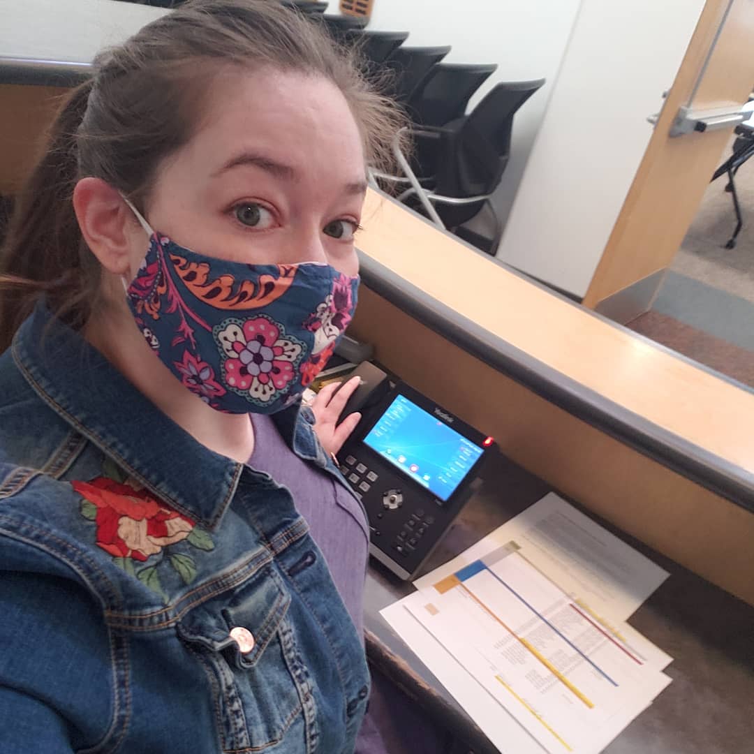 Hey New Mexicans! Call 1-800-876-6227 til noon today for free legal advice! Phones are ringing this morning for @statebarnm <a href="/newmexicoyld/">New Mexico Young Lawyers Division</a> #LawDayCallIn 
It's been a long while since I played switchboard tech-- going strong with dozens of attorney volunteers across the state...