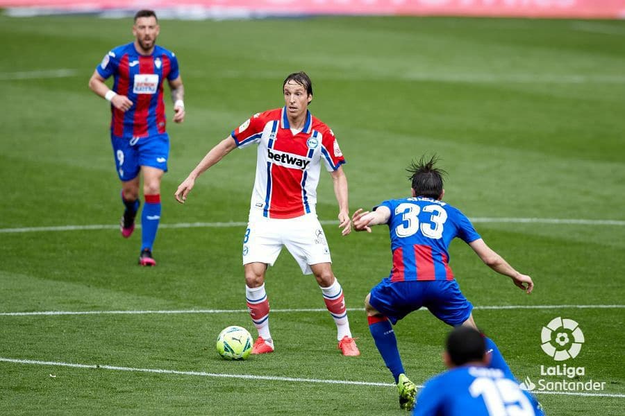 miguel5angel99's tweet photo. Cuestión de fé
@sdeibar 🔵🔴 https://t.co/ketbI7JRn1