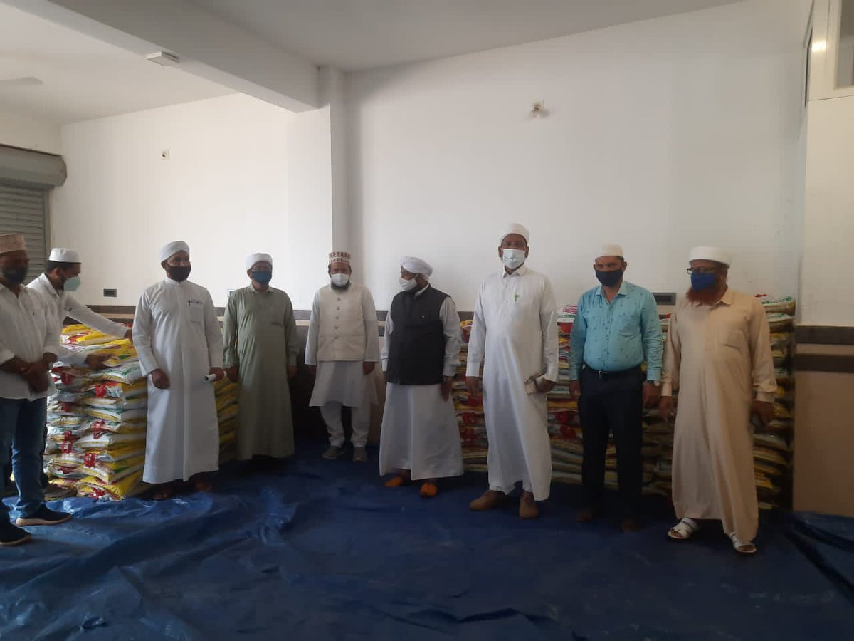 ಕರ್ನಾಟಕ ಮುಸ್ಲಿಂ ಜಮಾಅತ್ ವತಿಯಿಂದ ಸಮಿತಿಯ ರಾಜ್ಯ ಉಪಾಧ್ಯಕ್ಷ ಸಾಗರ್ ಮುಹಮ್ಮದ್ ಹಾಜಿಯವರ ಸಹಕಾರದೊಂದಿಗೆ ದಕ್ಷಿಣ ಕನ್ನಡ ಜಿಲ್ಲೆಯ ಎಲ್ಲಾ ತಾಲೂಕುಗಳಿಗೆ ಕಿಟ್ ವಿತರಿಸಲಾಯಿತು.
#KarnatakaMuslimJamaath #Kmj #DkDistrict
 <a href="/SahaayKarnataka/">Sahaay Karnataka</a>