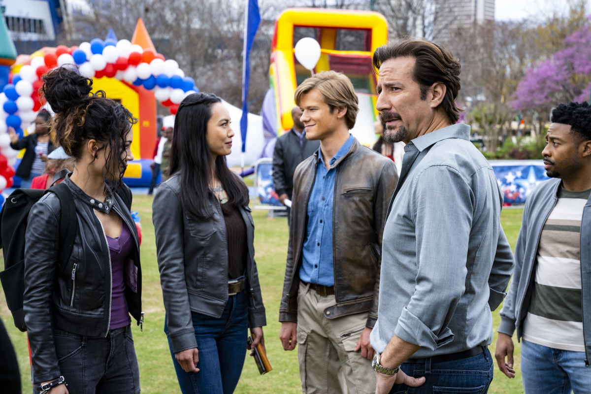 MacGyver (@macgyvercbs) on Twitter photo Family forever 🖇️🖇️. Catch up on all episodes of #MacGyver now on <a href="/paramountplus/">Paramount+</a>. spr.ly/6010H7Yen Family forever 🖇️🖇️. Catch up on all episodes of #MacGyver now on <a href="/paramountplus/">Paramount+</a>. spr.ly/6010H7Yen