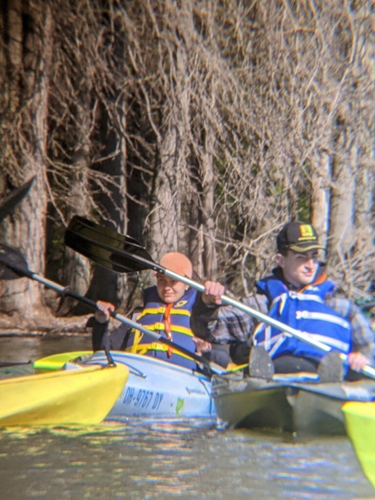 HowlandHS's tweet image. Hiking clubs kayaking excursion today!