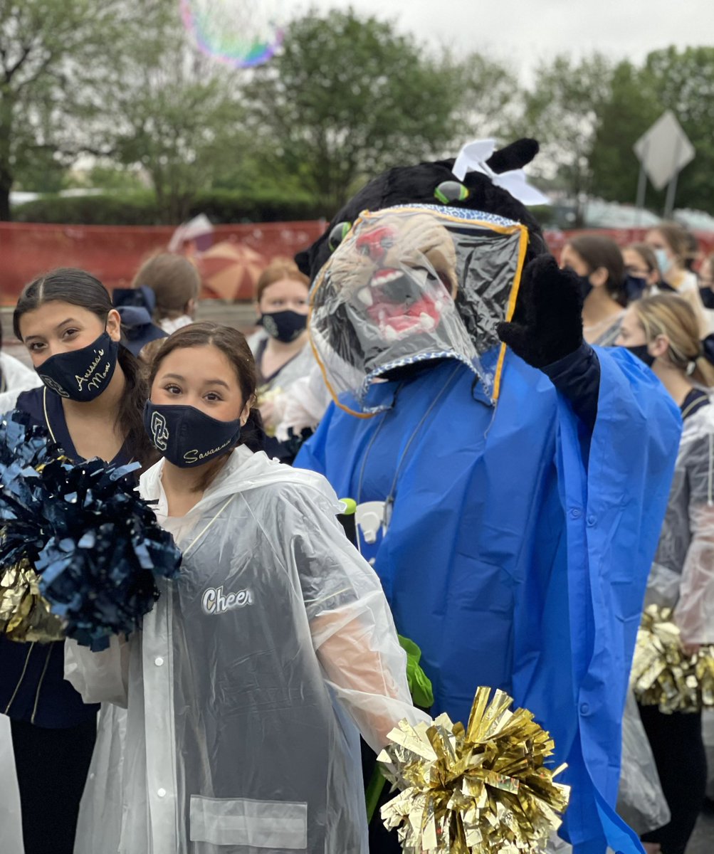 NISDOConnorHS's tweet photo. Hello again Helotes, we’ve missed you! The storms stopped just in time for our Panther Pride to shine! 💙💛@City_of_Helotes @OCPantherBand @ohspepsquad  @ODT_Goldusters @CheerConnor 
#NISDFamily
#reunited https://t.co/V1dgrpNJ6d