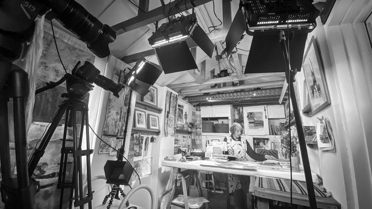 GaryWestonFilms's tweet photo. Film production resumed this week recording online tutorials with textile artist Cas Holmes - quite a squeeze! #film #videoproduction #BMPCC6kpro #onlinecontent #studio #art https://t.co/xikSkN1CKc