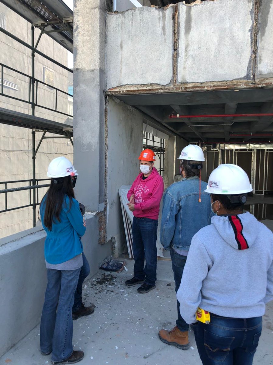 BritezAlexandre's tweet photo. Visita de acompanhamento de projeto de retrofit da fachada na região da Paulista. Muitas soluções inovadoras envolvidas: Glasroc X, massa niveladora e textura Ibratin. Case da PHL.
#gpedconsultoriaeprojetos #retrofit #projetodefachada #phl #glasrocx #placo #ibratin https://t.co/SuMbgiE1W7