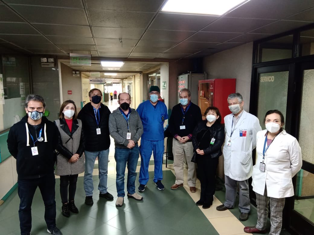 El <a href="/HospitalCurico/">Hospital De Curicó</a>, quintuplicó su capacidad de camas UCI. Pasaron de 17 plazas previo a pandemia, a 75. Felicitaciones a los trabajadores del hospital, a su director Mauro Salinas, al jefe de UPC, Dr. Jorge Canteros y al Dir. del SS. Maule, Dr. Luis Jaime, por gran despliegue.