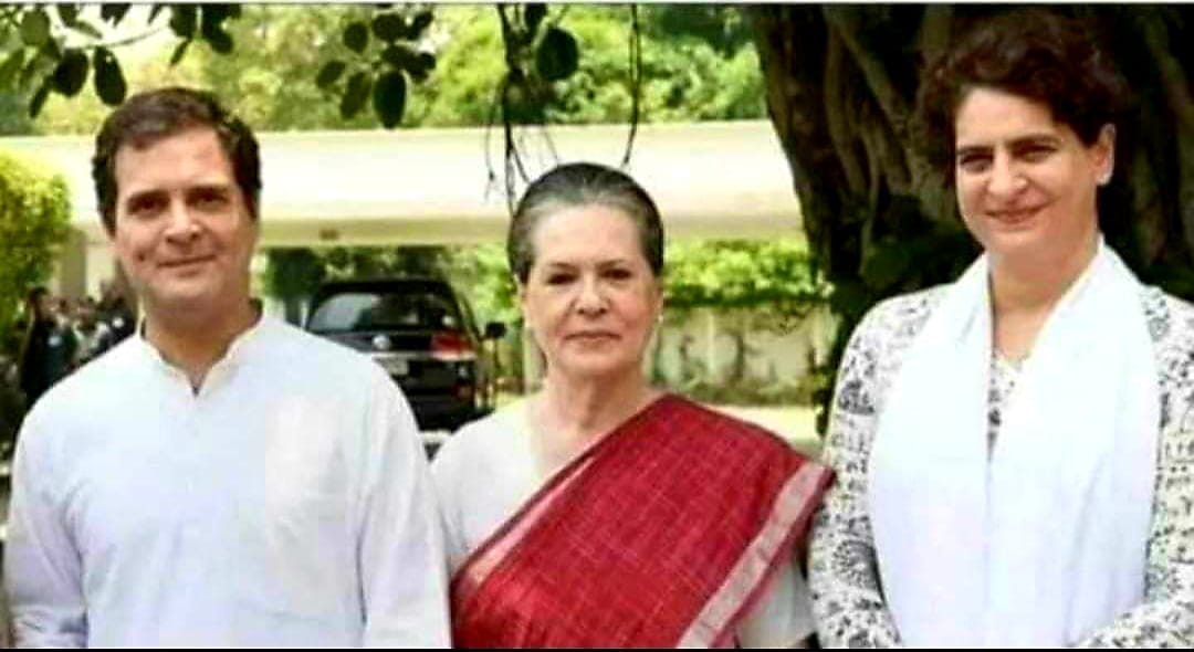 vivekanandg's tweet photo. What is the contribution of dis family in dis pandemic. https://t.co/wUQbZzaZIf