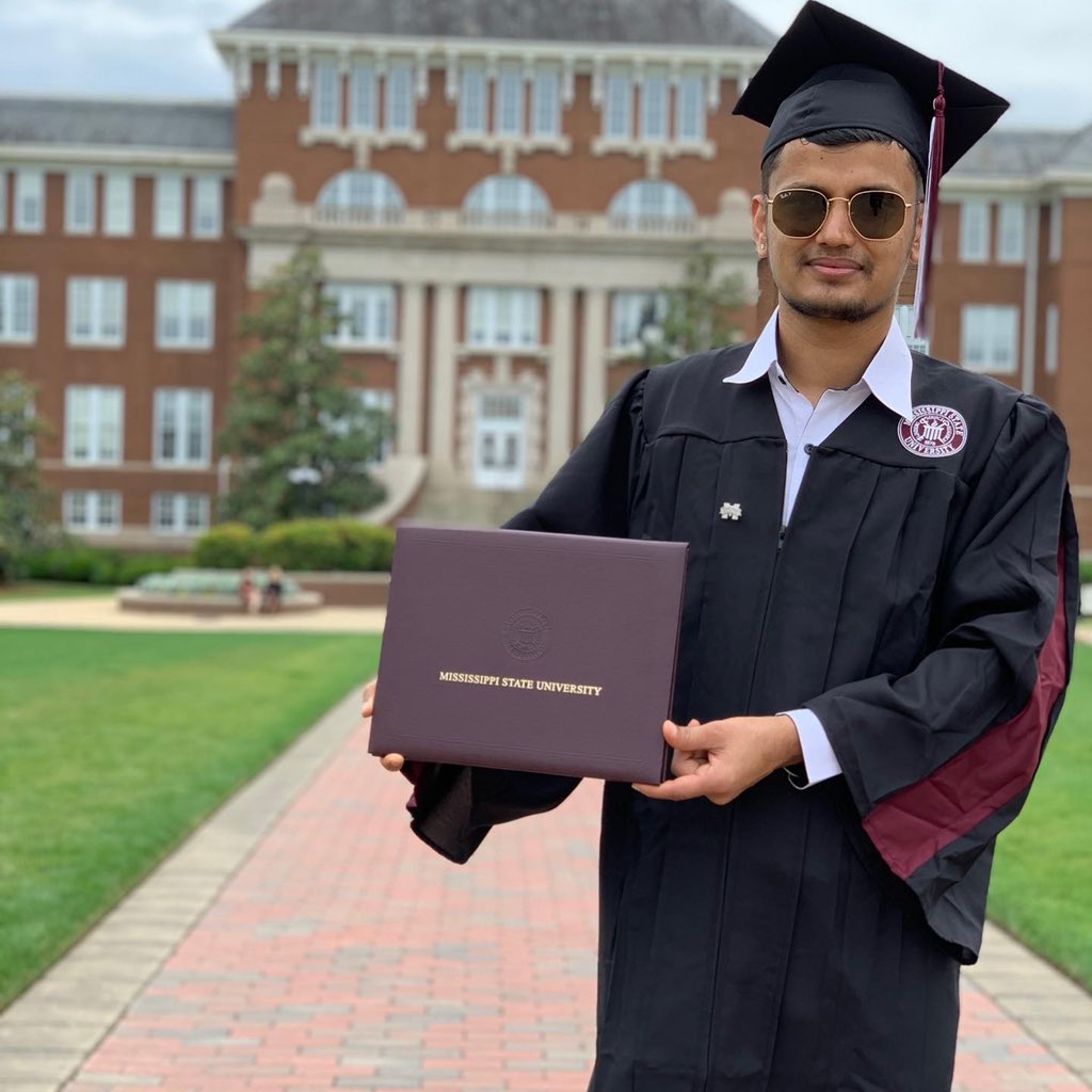 Graduated
#msstate
#MSUGrad21 
#msugraduation