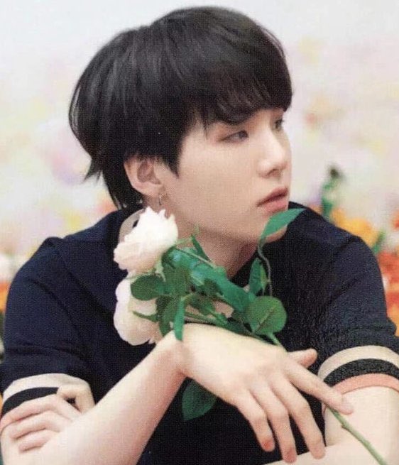 Min Yoongi — invisible stringa string pulled me out of all the wrong arms right into that dive bar,something wrapped all of my past mistakes in barbed wire,chains around my demons, wool to brave the seasons,one single thread of gold tied me to you