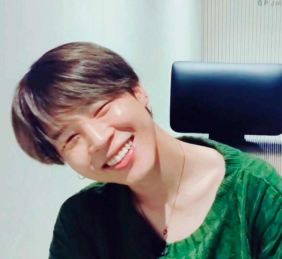 Park Jimin — Today Was A Fairytale can you feel this magic in the air?it must have been the way you kissed mefell in love when I saw you standing there,it must have been the way,today was a fairytale time slows down,whenever you’re around