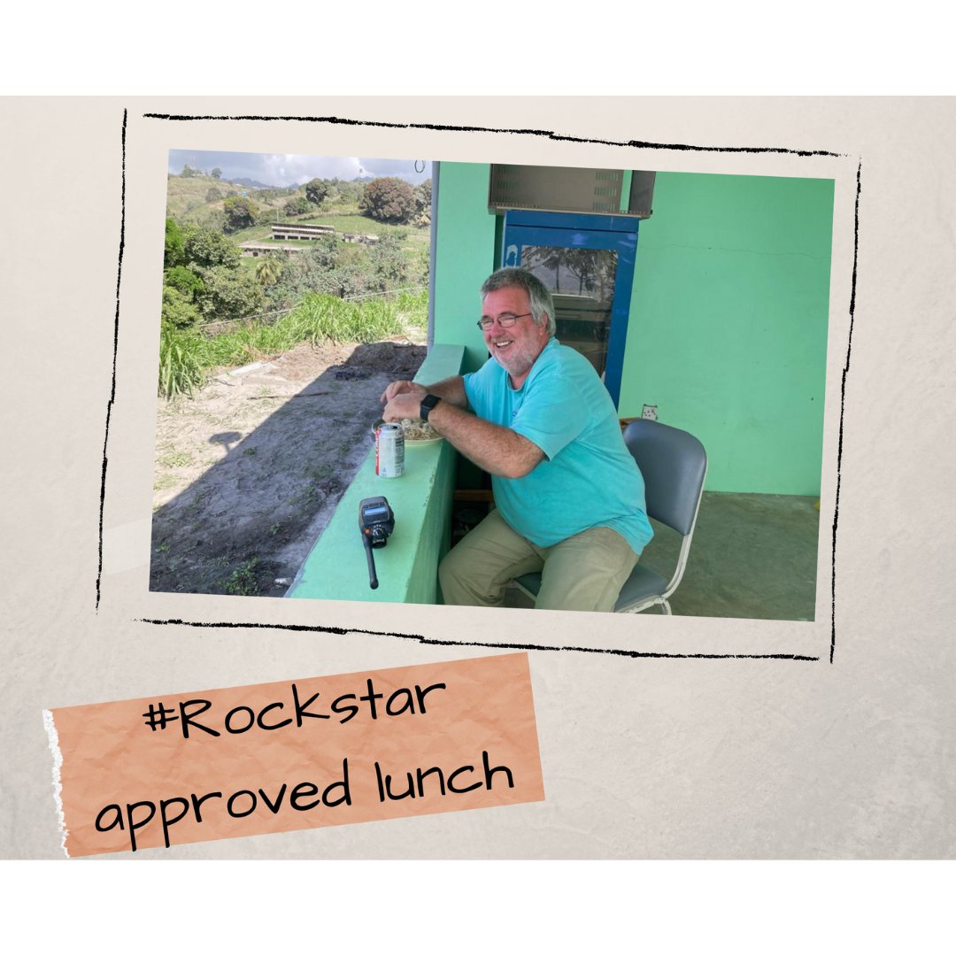 uwiseismic's tweet photo. #ObservatoryLife Take a 'behind-the-scenes' look at the scientific team's lives and set up for the past few weeks.
#LaSoufriere #lasoufriereeruption2021 #svg #redalert #stilldangerous #TeamSRC
@cdemacu @NEMOSVG @DormantGroup @VincieRichie @soufriere_hills https://t.co/GXmrbB9FF1