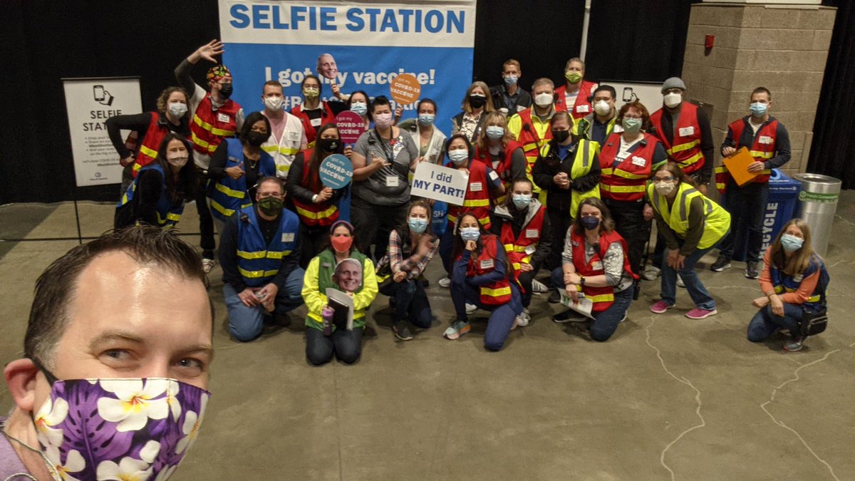 Brian M. Westbrook (@brianwestbrook) on Twitter photo Today's opening leadership check-in meeting started with a visit to the #BestShotSeattle selfie station! The clinic is a joint effort from @Swedish <a href="/seattlefas/">City of Seattle FAS Department</a> + incredible volunteers!
Let's make it a great #MayDay, all! 🌻🌷 Today's opening leadership check-in meeting started with a visit to the #BestShotSeattle selfie station! The clinic is a joint effort from @Swedish <a href="/seattlefas/">City of Seattle FAS Department</a> + incredible volunteers!
Let's make it a great #MayDay, all! 🌻🌷