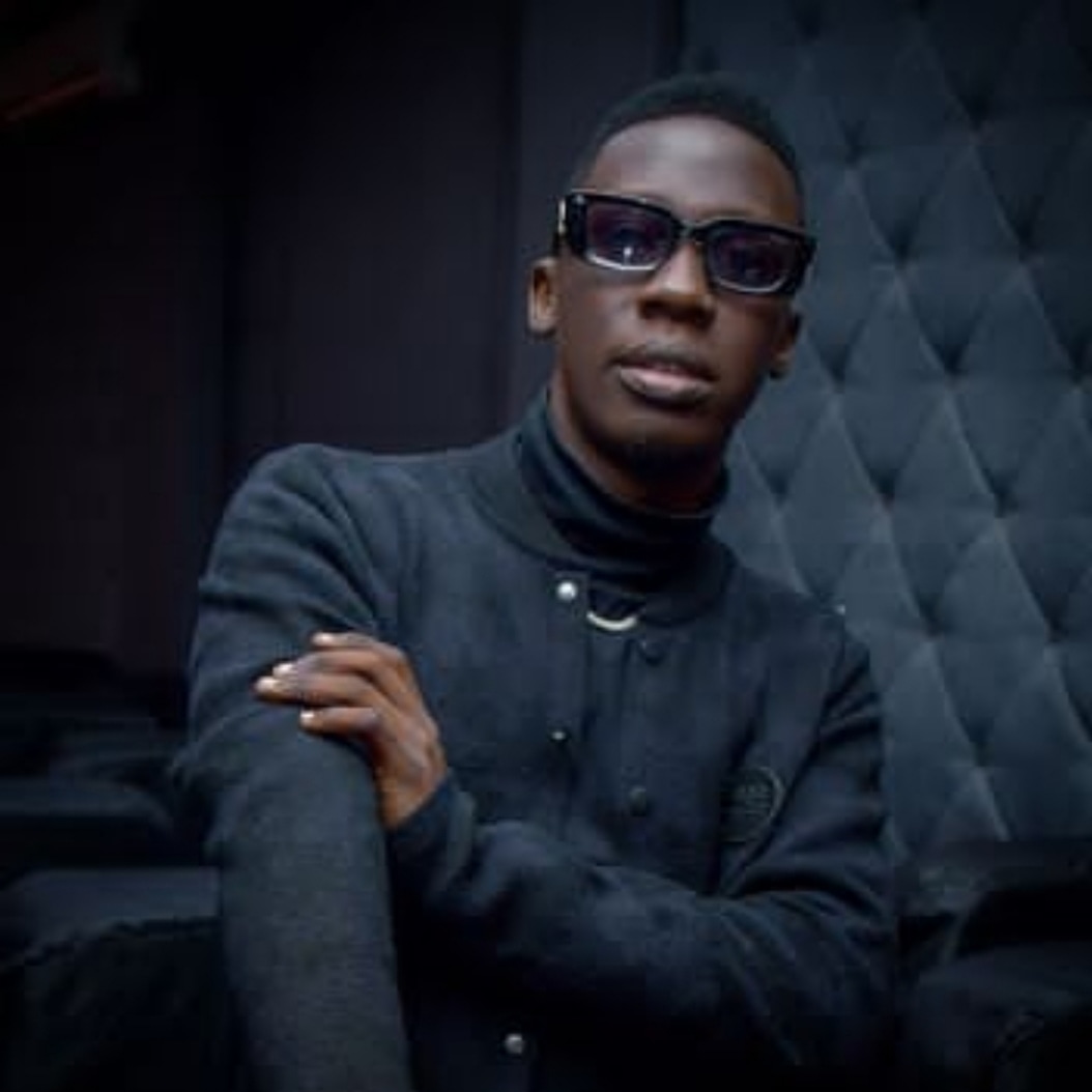 SuperKiraka's tweet photo. Eyo @DouglasLwangaUg ama Fuck Up tonight just because its your #Birthdayyy...
Blow more 🔥🔥🔥 in candle form.
#Daddy Mini Celebrity
#SuperKiraka
#KyengeraMugongoProperty https://t.co/bwyYmFFSCL